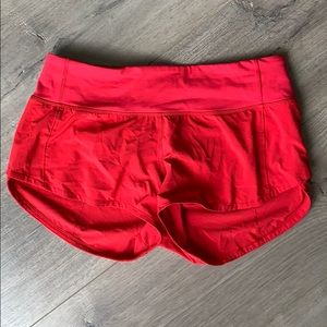 Lululemon 2.5’’ Speed Up Shorts